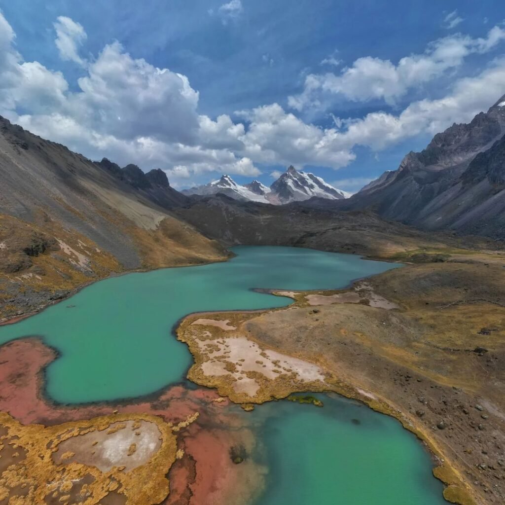 Ausangate Lake or Azul Cocha