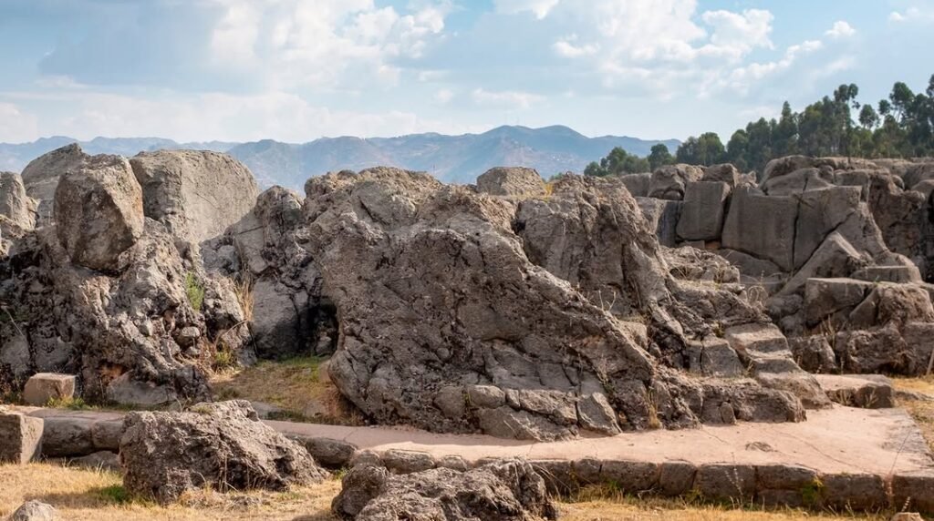 Q'enqo Archaeological Complex