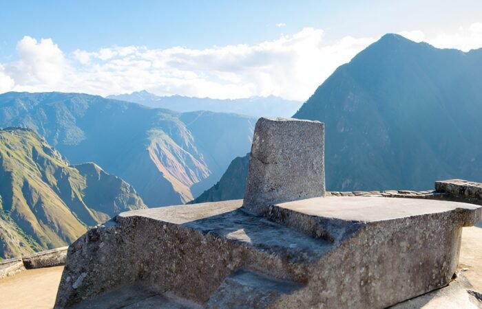 Unveiling the Mysteries of the Intihuatana Stone at Machu Picchu