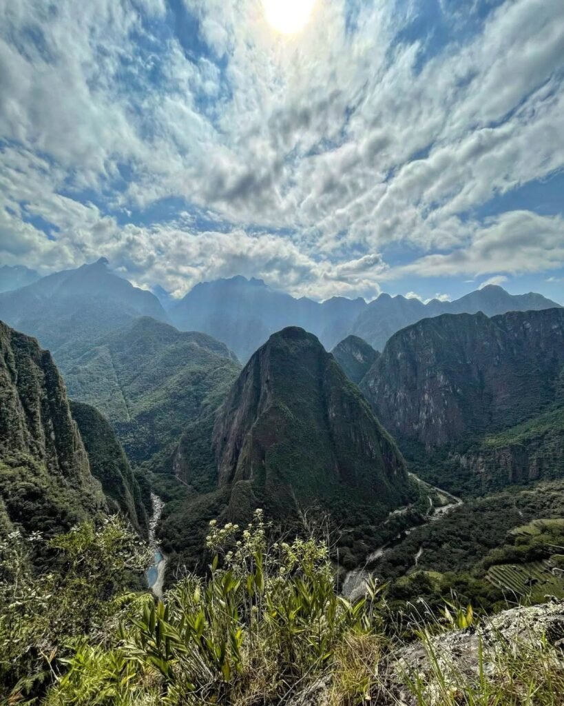 Huayna Picchu 2693 m Unique sunrise