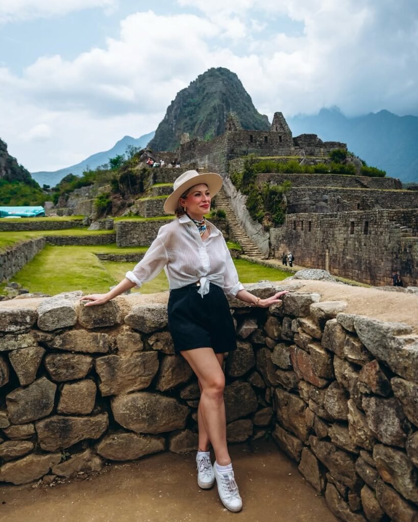 You have dreamed of visiting Machu Picchu, the only thing I can tell you is to make it come true.